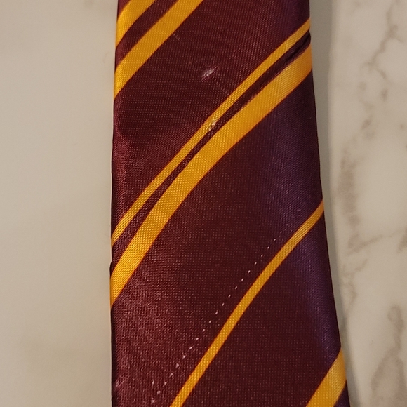 Harry Potter Gryffindor Cosplay Costume Stripe Tie - Picture 7 of 7